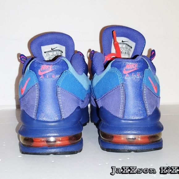 Nike Air Max 95.     Size 4.5y - Picture 8 of 8